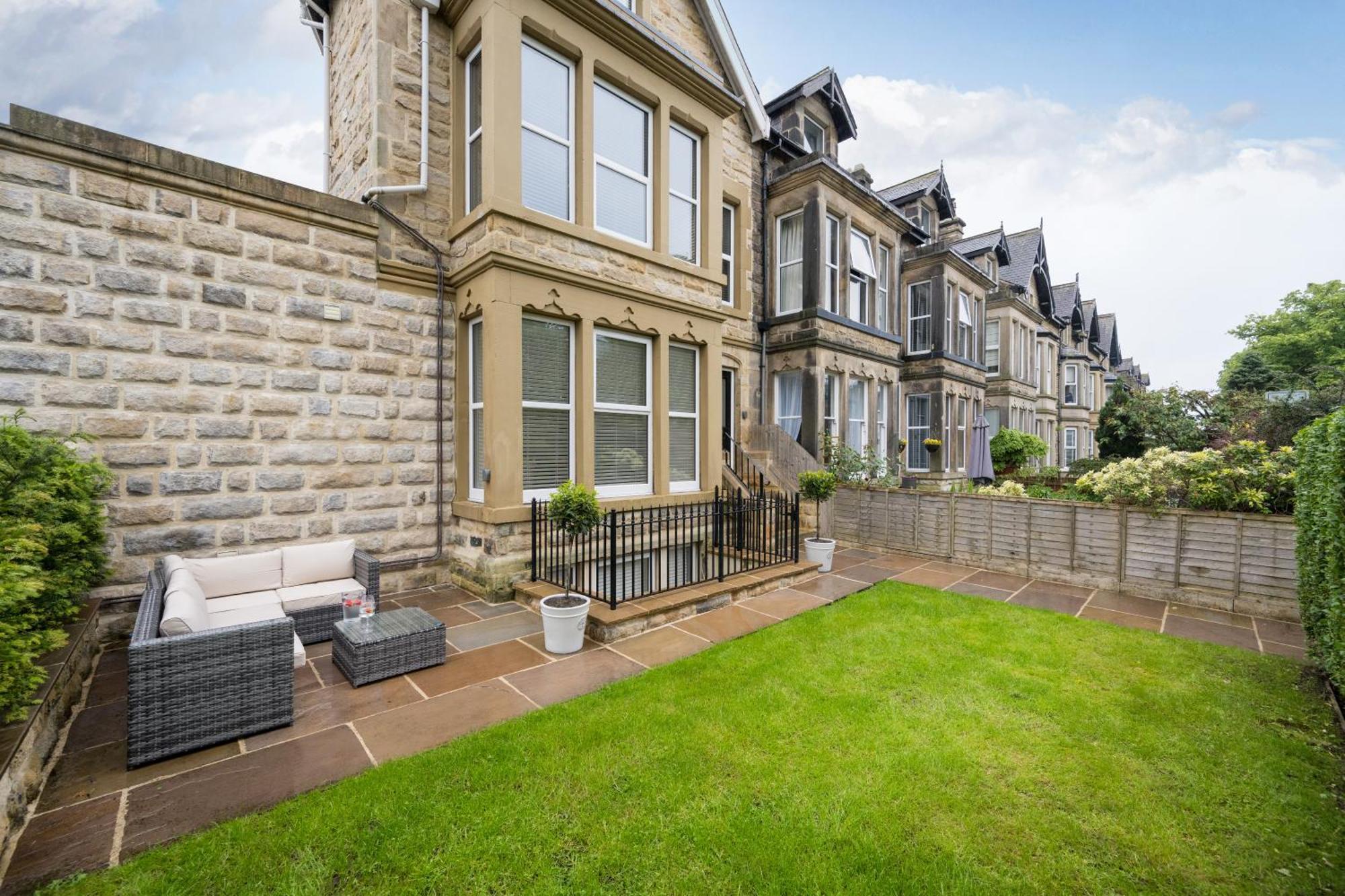 Sixtytwo By Harrogate Serviced Apartments Luaran gambar